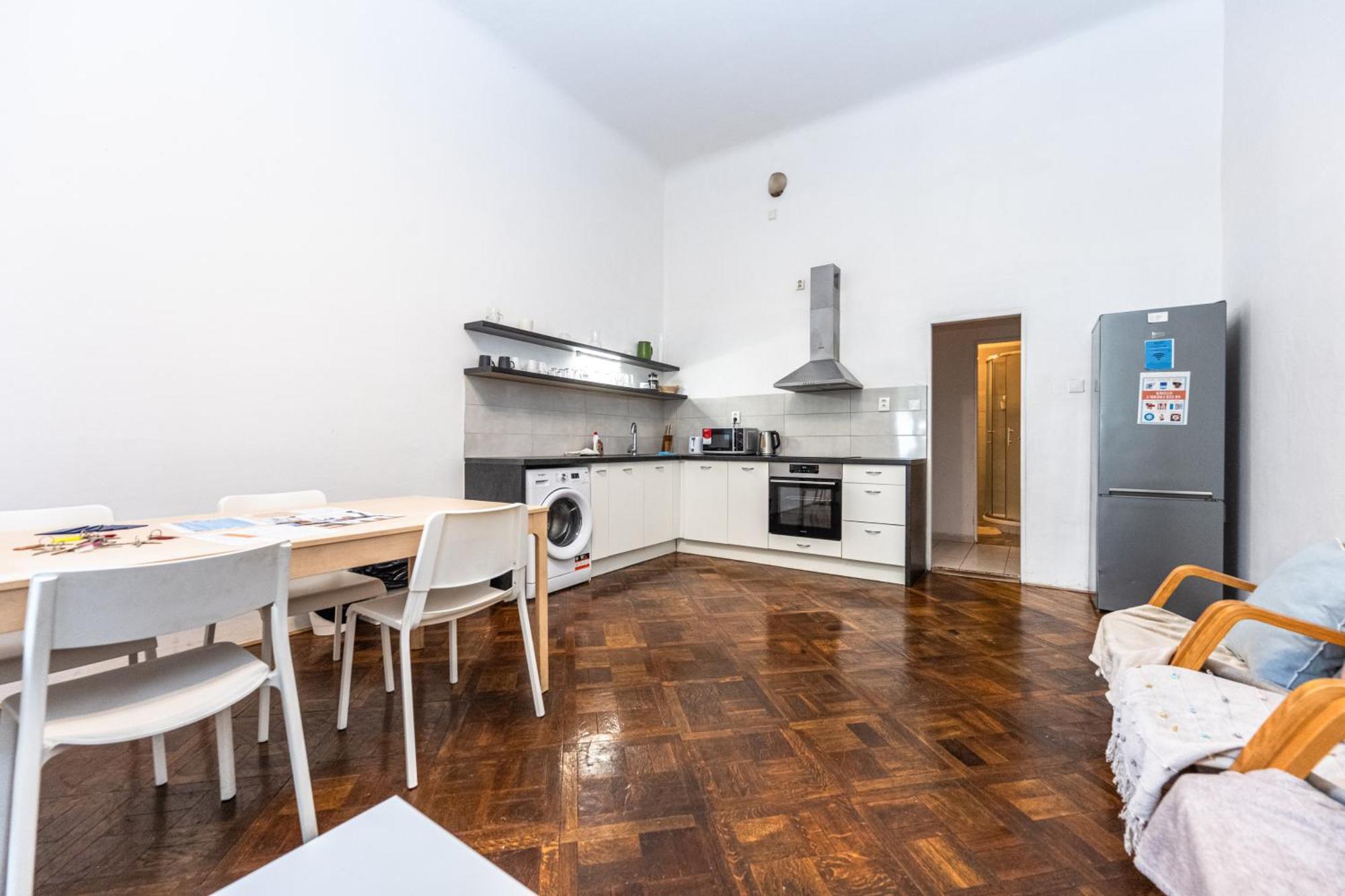 Apartments Safarikova 18 Prague Exterior photo