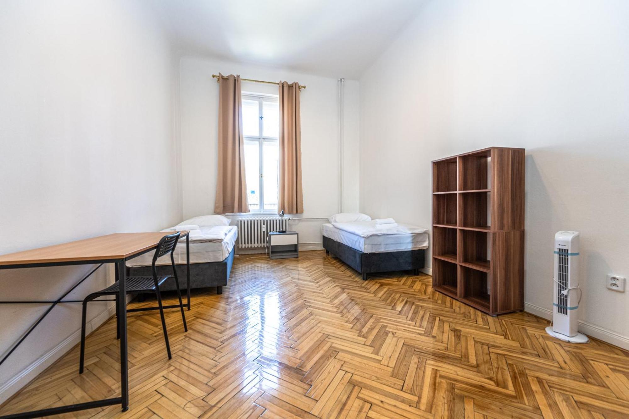 Apartments Safarikova 18 Prague Exterior photo